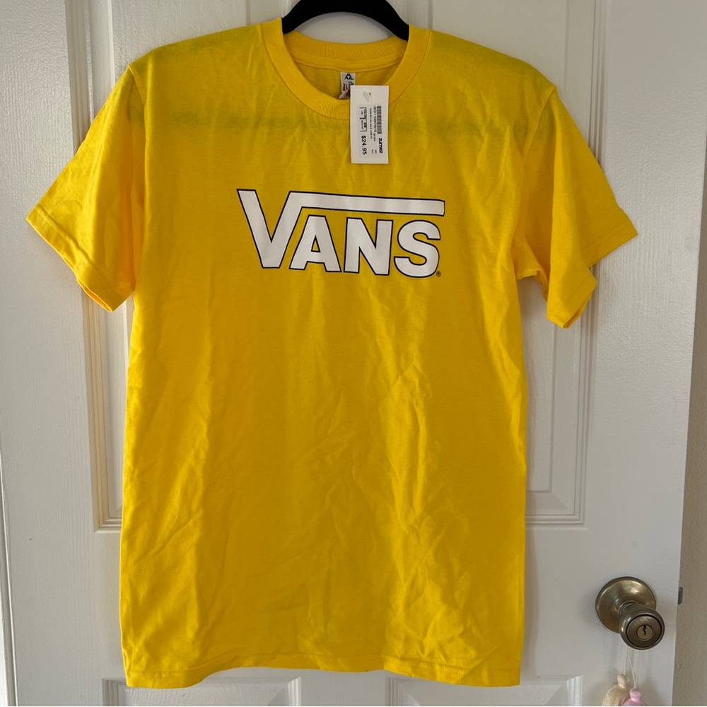 NWT Vans Skate Logo Classic Short Sleeve Cotton Tee Yellow Men’s Size S